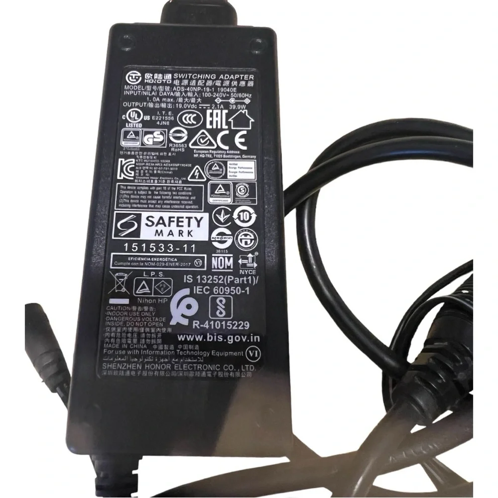 Computer screen cable in great condition